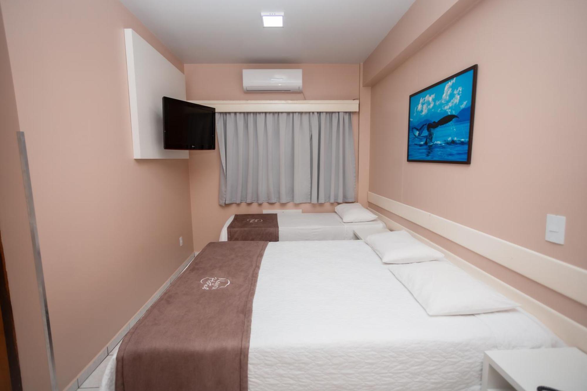 Nayru Hotel 톨레도 외부 사진